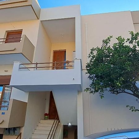 Petros Studios Mastixa Chios Town Exteriör bild